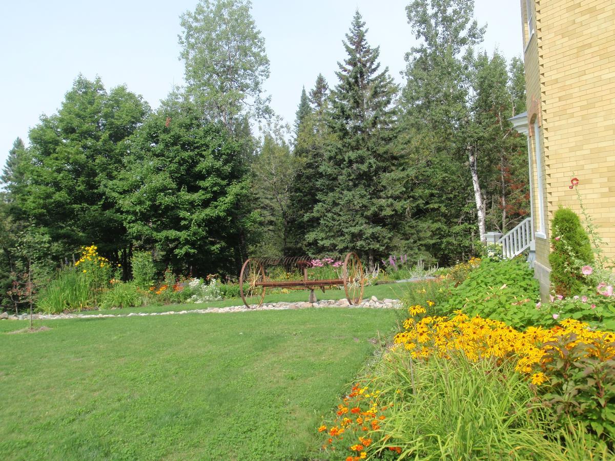 Auberge Taylor Manor Saint-Georges Exteriér fotografie